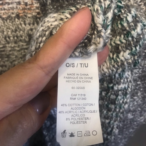 Garage Gray and White Striped Cropped Cardigan Sweater - Picture 4 of 4